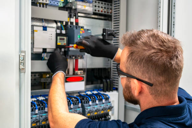 Best Affordable Emergency Electrician  in Maroa, IL